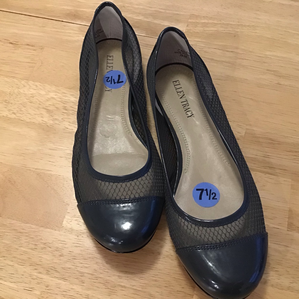 Flats, 7.5, Gray By Ellen Tracy. Nwob